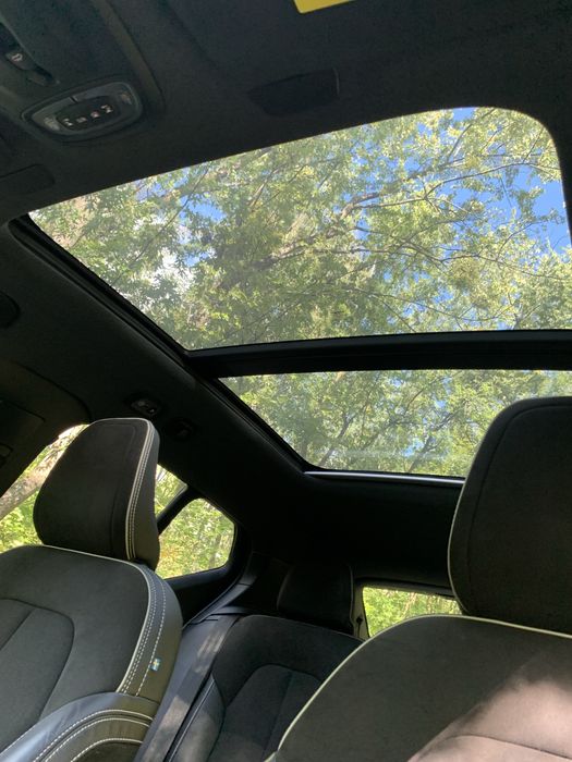 Продам Volvo XC40
