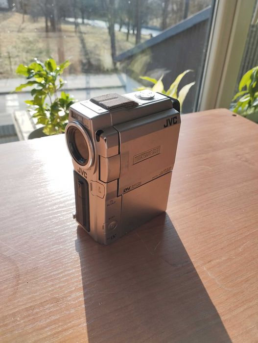 Kamera JVC GR-DVX10E