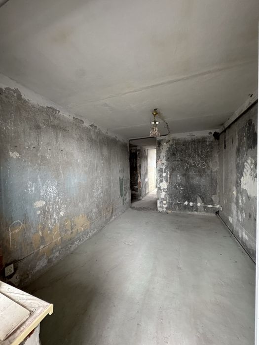 Продам 2-кімнатну квартиру