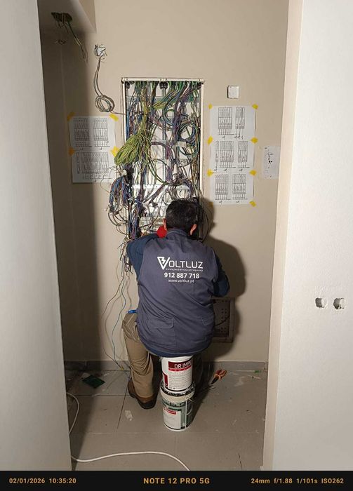 Eletricista Certificado DGEG | Reparações, Quadros e Obras