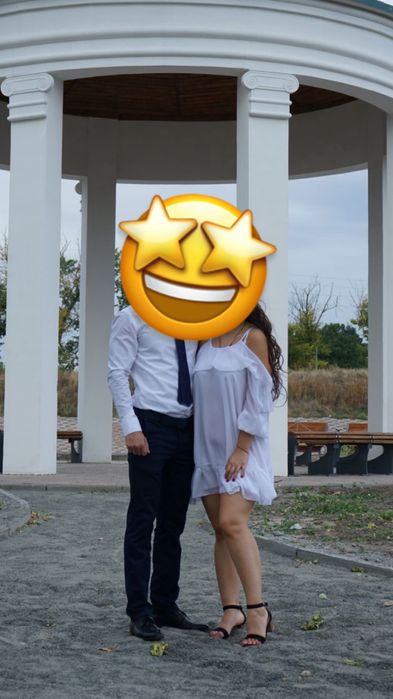 Жіноча сукня святкова