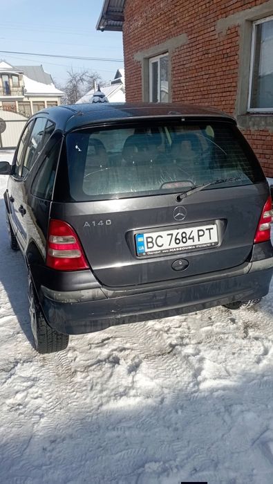 Mercedes-Benz A 140, 2001 рік | Надійне та компактне авто