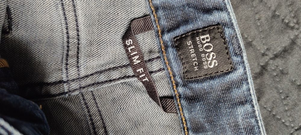 L M 33/34 Hugo Boss męskie spodnie jeansowe dżinsowe dżinsy jeansy