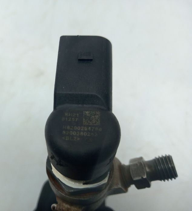 Injetor RENAULT Clio III (BR0/1, CR0/1)