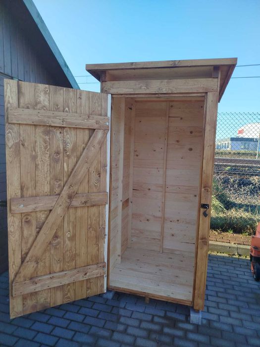 Domek na narzędzia, lub na wc