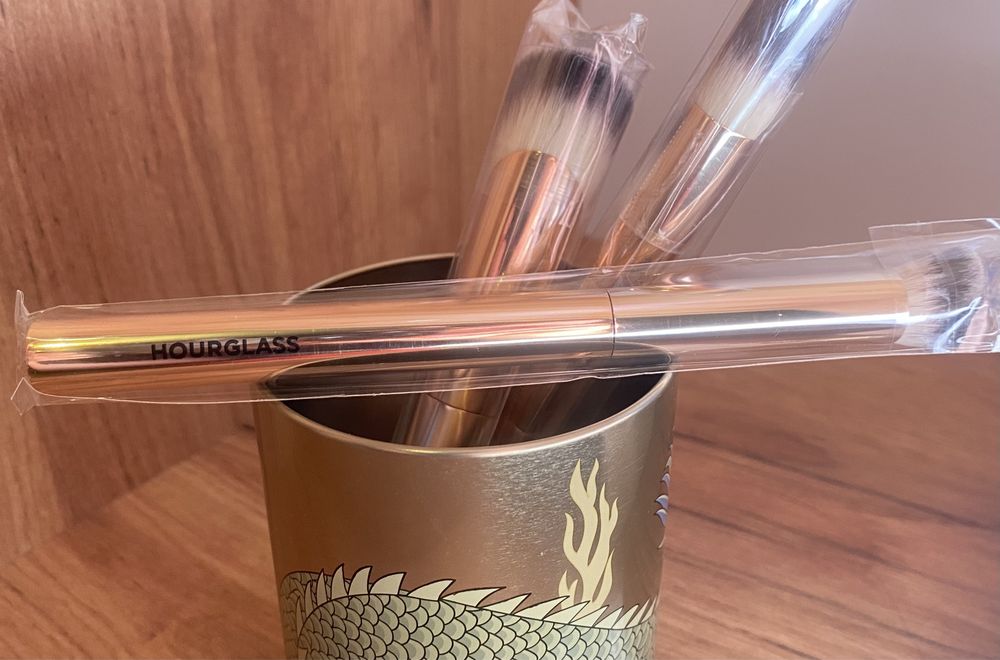 лімітований набір пензлів для макіяжу Hourglass