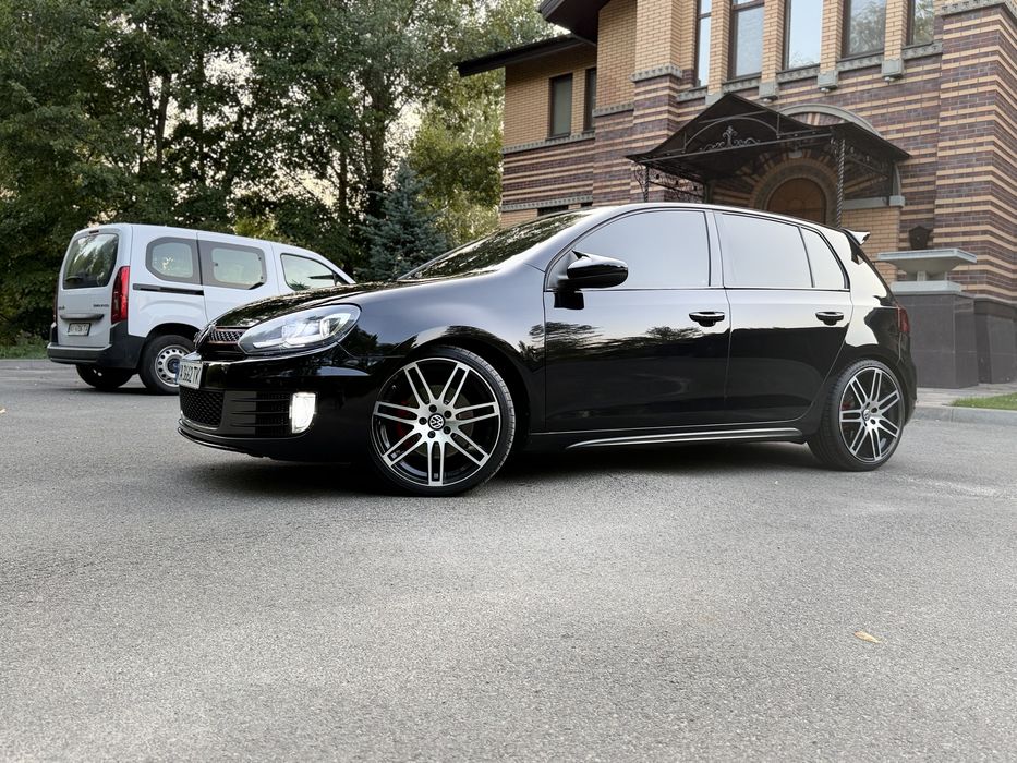 Volkswagen Golf GTI 2009 VIN WVWZZZ1KZAW039338 фото оголошення 2 з 21