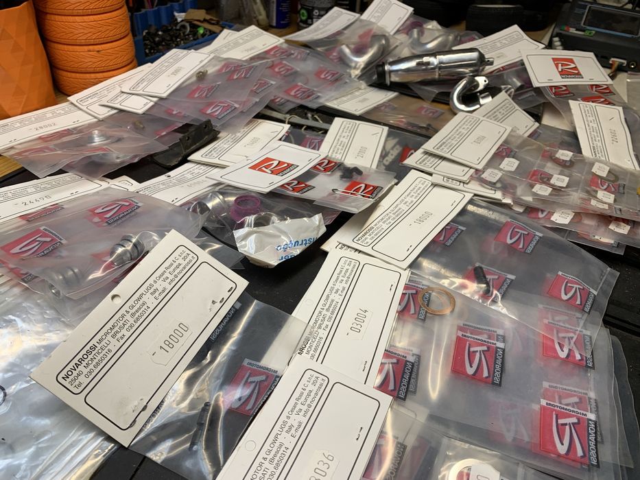 Peças rc embaladas Novarossi e Team Orion