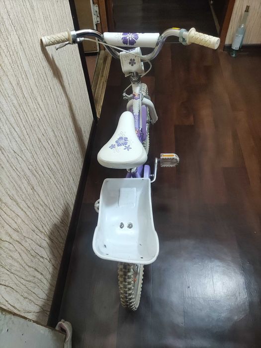 Продаю детский велосипед для девочки