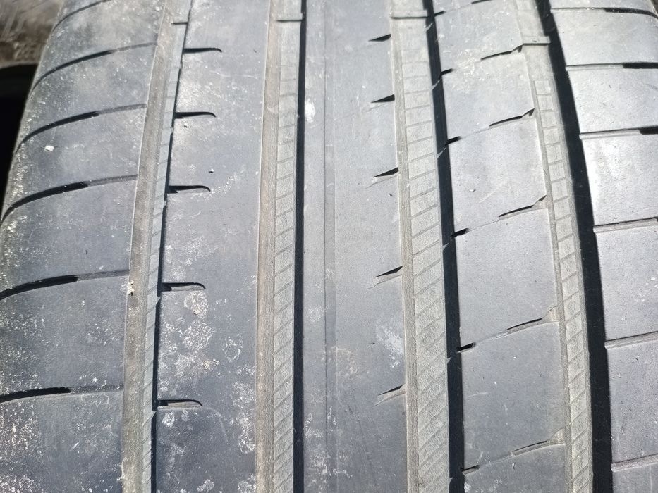 Opony 275 40 r21 Goodyear