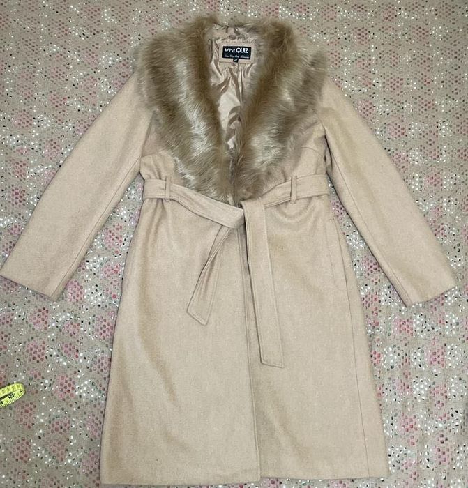 Пальто з коміром Quiz