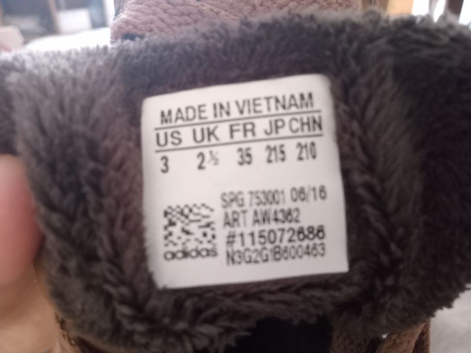 Кросівки adidas Hoops 2.0 Mid