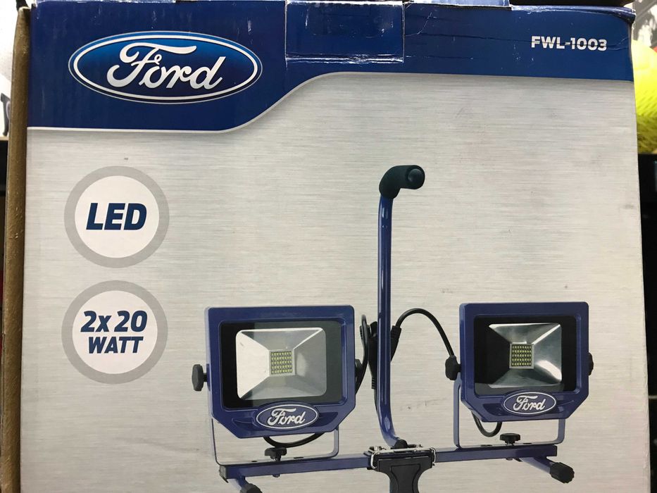 Holofotes FORD com Tripé em LED 2x20W