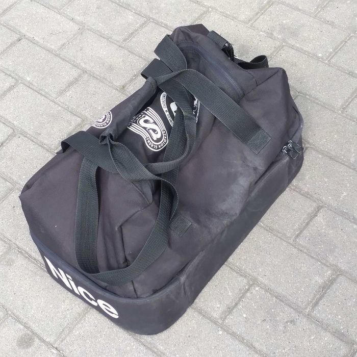 FAJNA torba podróżna ADIDAS /
Zachęcam do zakupu
