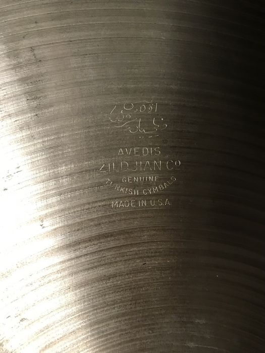 Zildjian 18" A-Series China Boy Low (OPORTUNIDADE)