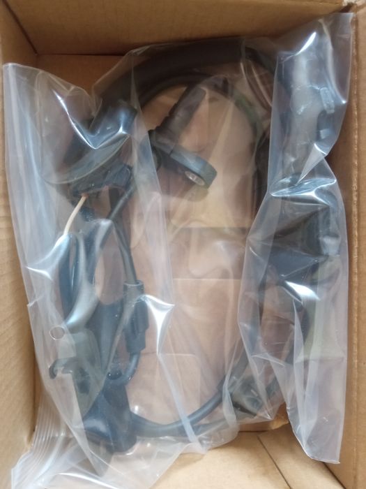 Датчик abs на Lexus , Toyota corolla та багато інші.