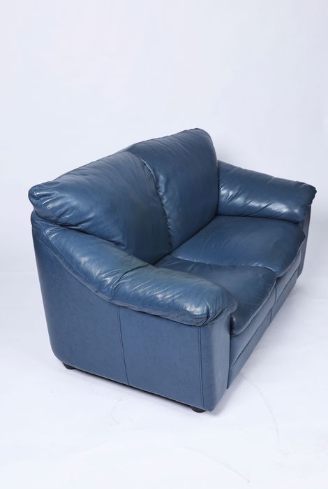 Sofá de três lugares estrutura Divani& Divani como novos.