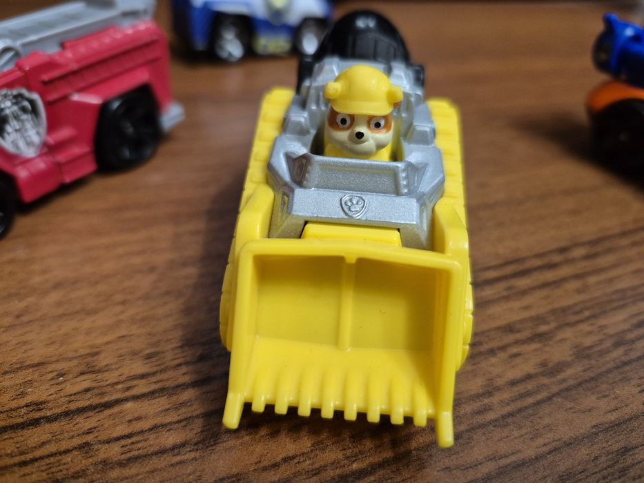 Іграшки Щенячий патруль залізні