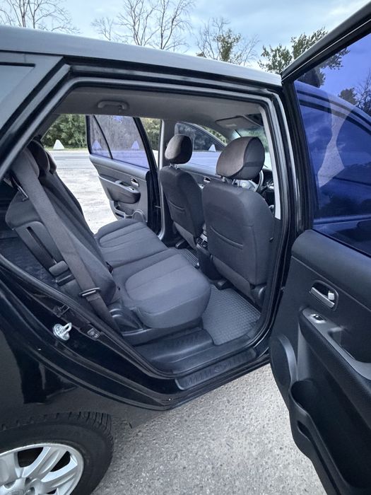 Kia Carens 2009 - 2.0 бензин