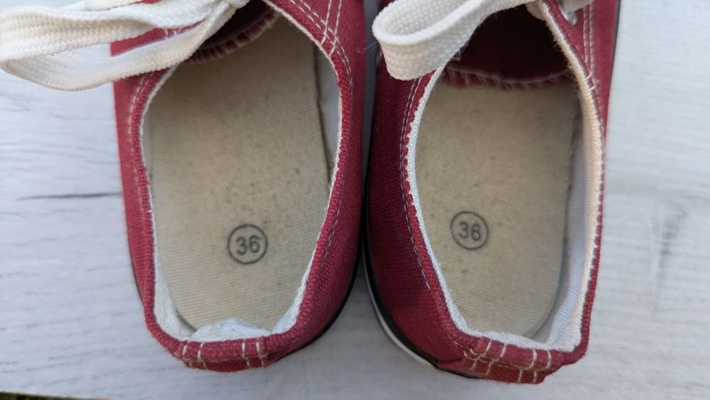 Жіночі кеди стан нових, 36 розмір
