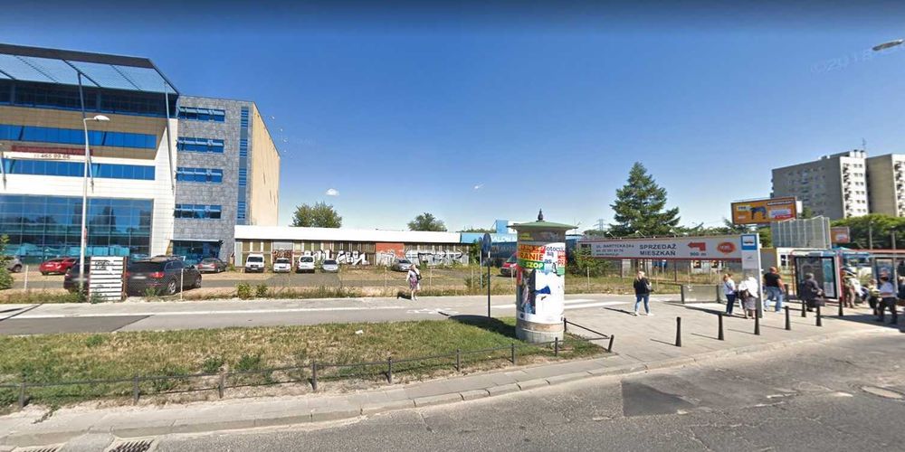 Nieruchomości gruntowe zabudowane u zbiegu ul. Czerniakowskiej-Bartyckiej