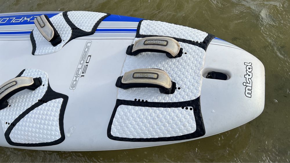 Mistral explosion 150 windsurfing