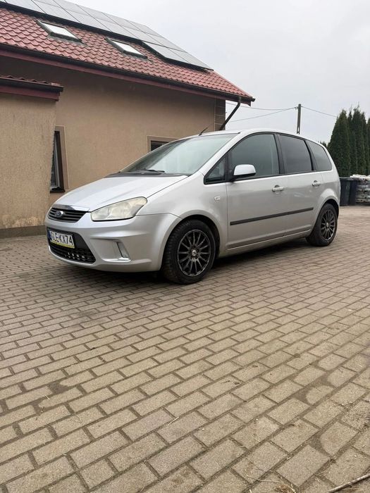Ford Focus C-Max Ford C-Max – przestronny i komfortowy, świetna cena