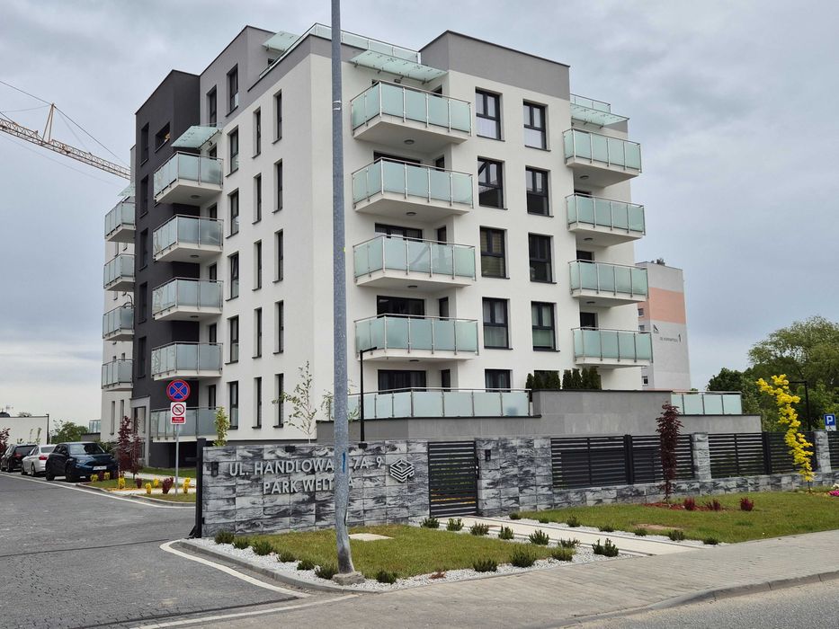 Mieszkanie Osiedle Park Weltzla 2 pok. 45m2 umeblowane, wyposażone, klimatyzowane, parking