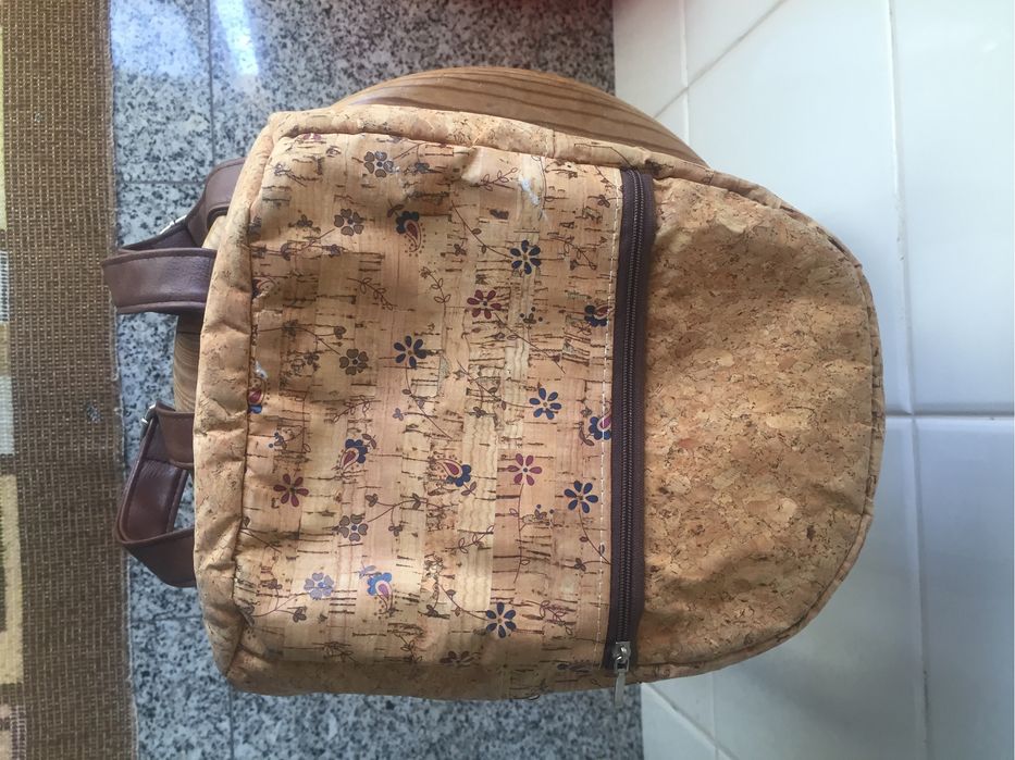 Cork Backpack428573236649021441
