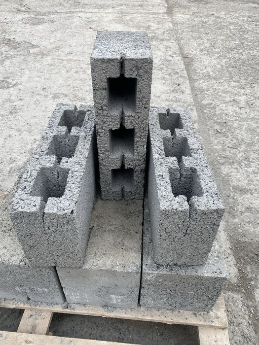 Продаж шлакоблоків