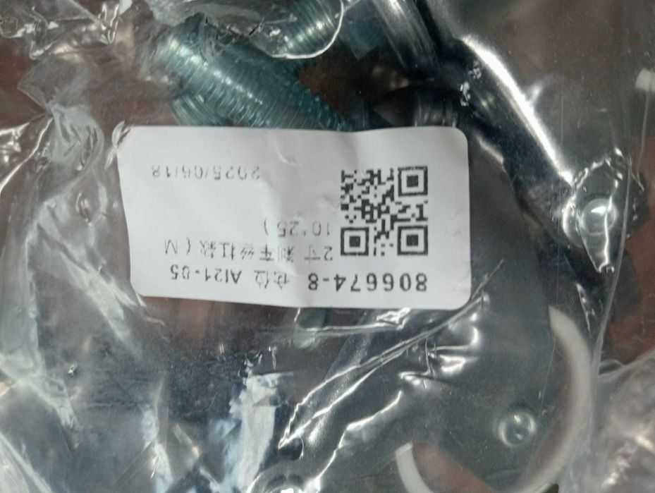 Kit 4 Rodízios 50mm com Travão – Reforçados (M10) – Novos