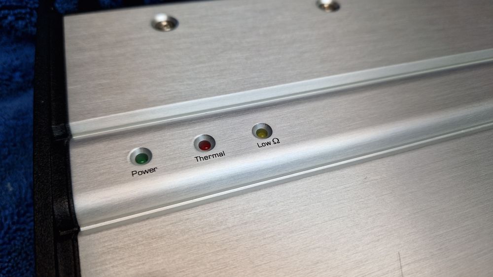 JL Audio Slash 300/4 Hi-End AB