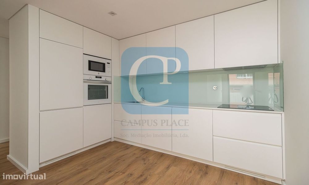 Apartamento T2 novo, na Azenha, Paranhos