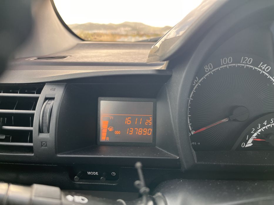 Toyota  IQ 1.0 vvt-i