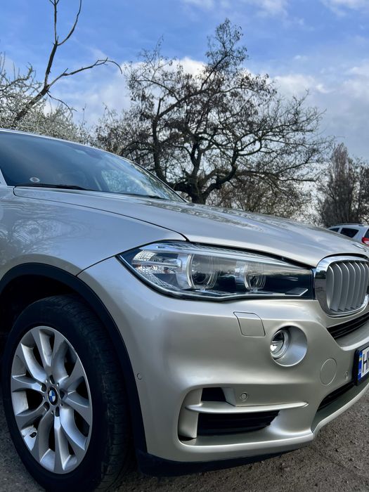BMW X5 2016 2л гибрид шампань