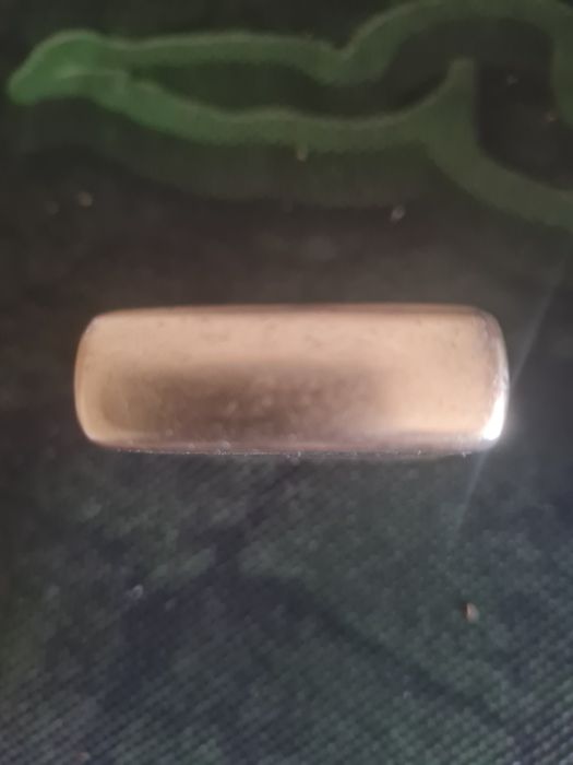 Isqueiro zippo dourado