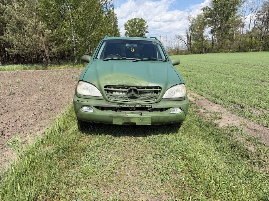 Mercedes w163 ml270