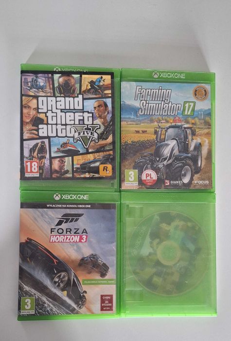 Xbox one S 500GB + Kinect Xbox One Model 1520 4 Gry