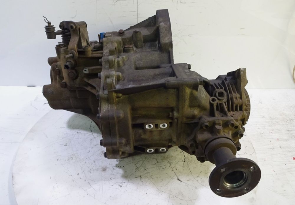 Коробка передач механіка 6-ступка Nissan x-trail T30 2.2 dCi YD22DDT