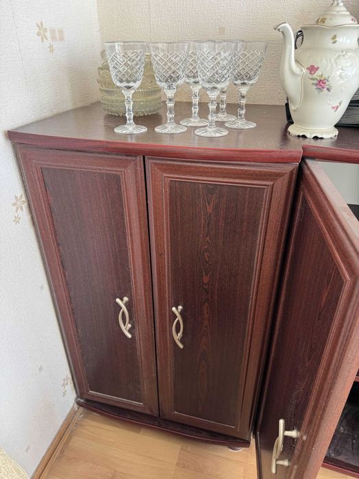 Komoda z barkiem + ława podnoszona