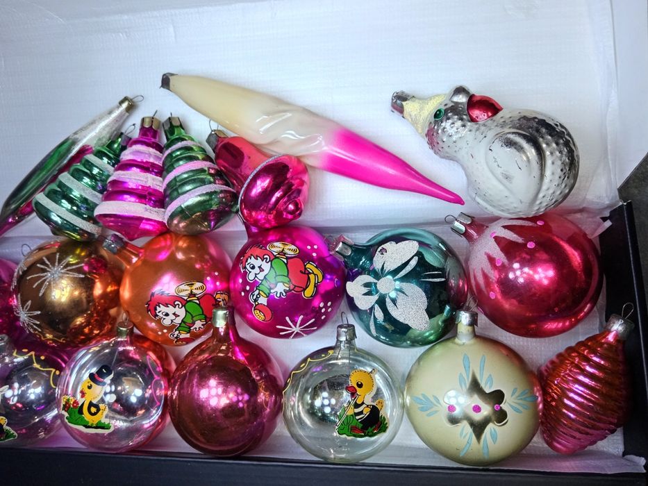 Набір радянських новорічних іграшок