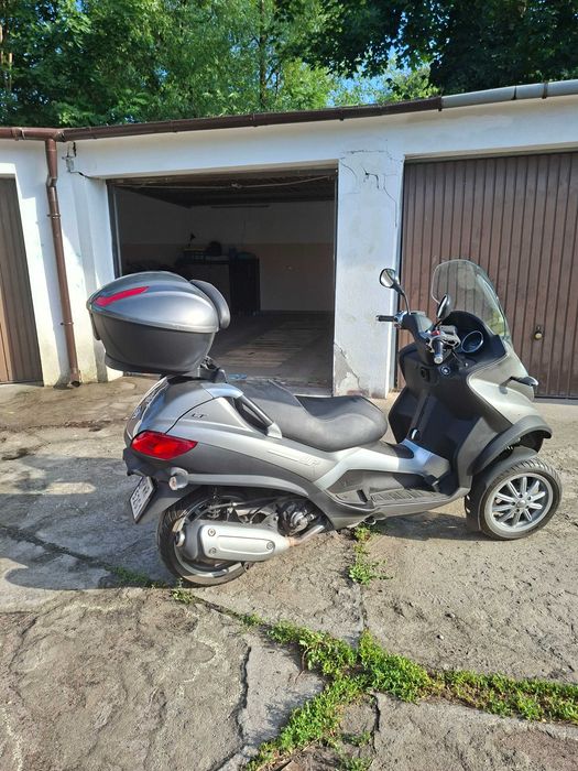 Motocykl Piaggio mp3