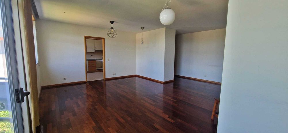 vende-se apartamento t3 em ponte de lima