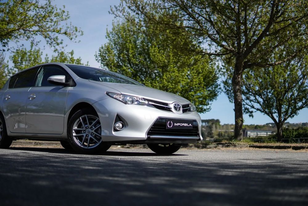 Toyota Auris 1.4 D-4D Exclusive+P.Sport