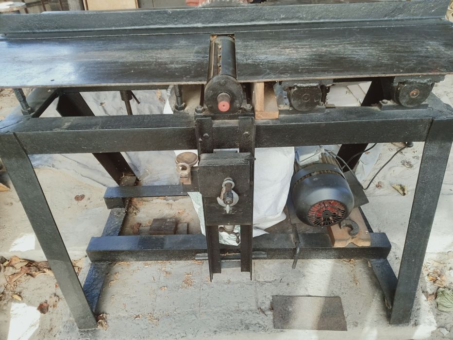 Станок циркулярний 220В три в одном.