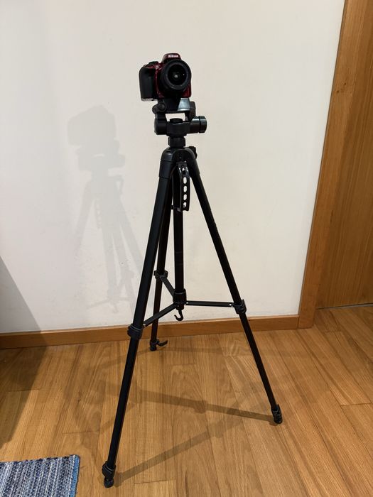 Vende-se Câmera Nikon D3400