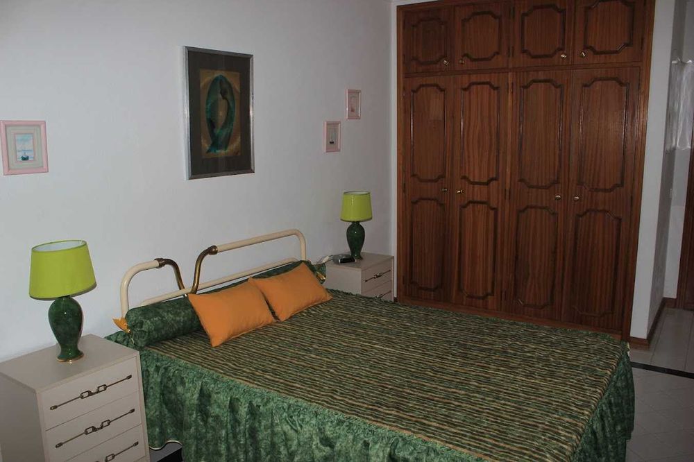 Apartamento T1 para ferias a 300mts da Praia dos Salgados e Galé