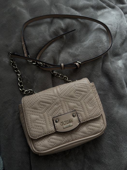 Сумка Guess  б/у