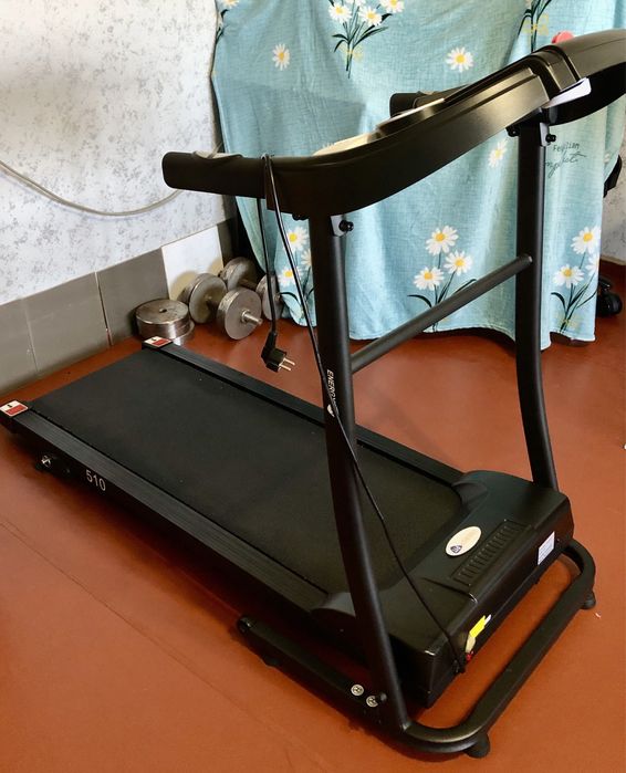 Продам беговую дорожку Energy Fit 510.
