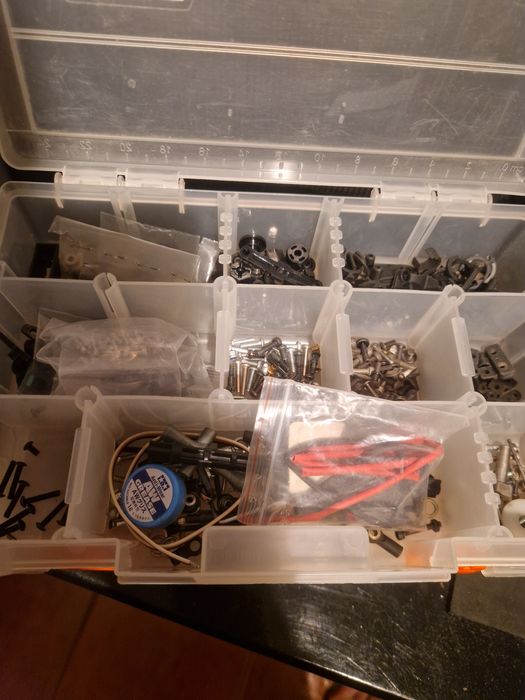 Carro nitro excelente marca.